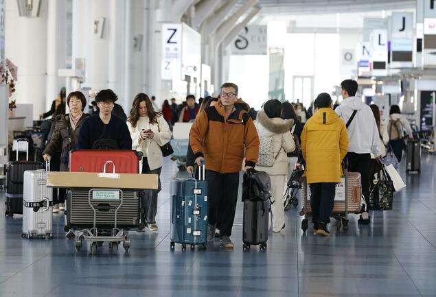 日本拟推行外国游客入境时无需当面审查的新机制