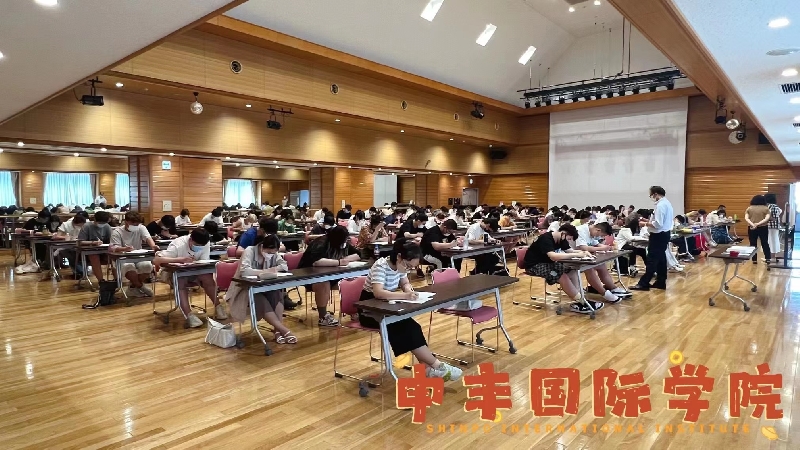 日语能力分班考试现场