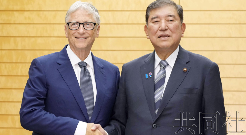 石破向比尔・盖茨称将向疫苗联盟拨款5.5亿美元