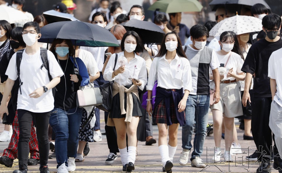 旅游等行业对入境免证明期望值不高 呼吁放开个人游