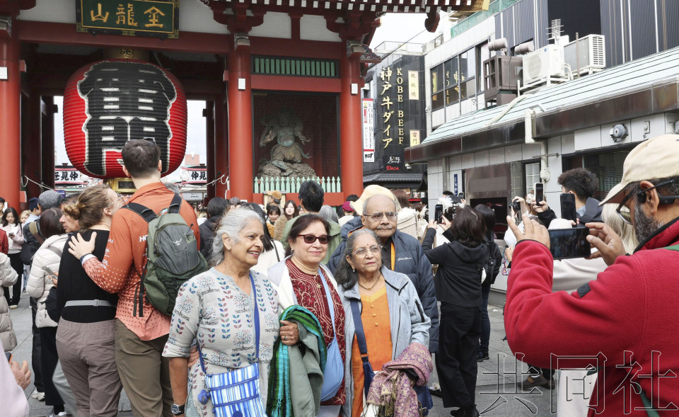 10月访日外国人达389万人次 中国人占18%