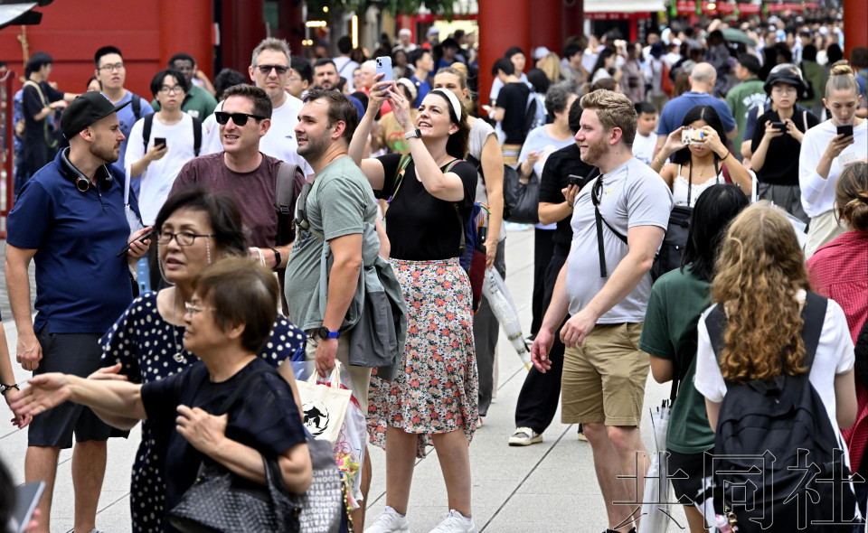 详讯：2025年上半年访日外国人已突破2000万人