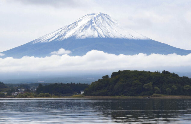 山梨县拟对富士山救援直升机实行收费