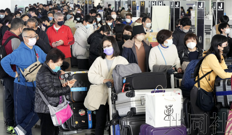 聚焦：访日旅客恢复下日本机场出现人手不足