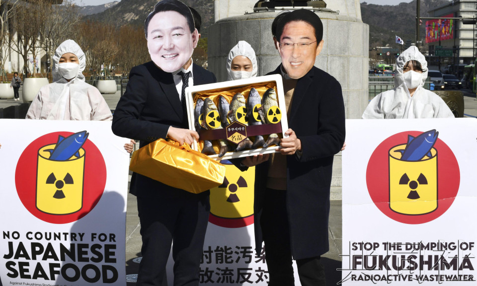 韩国民众举行示威抗议活动反对尹锡悦访日