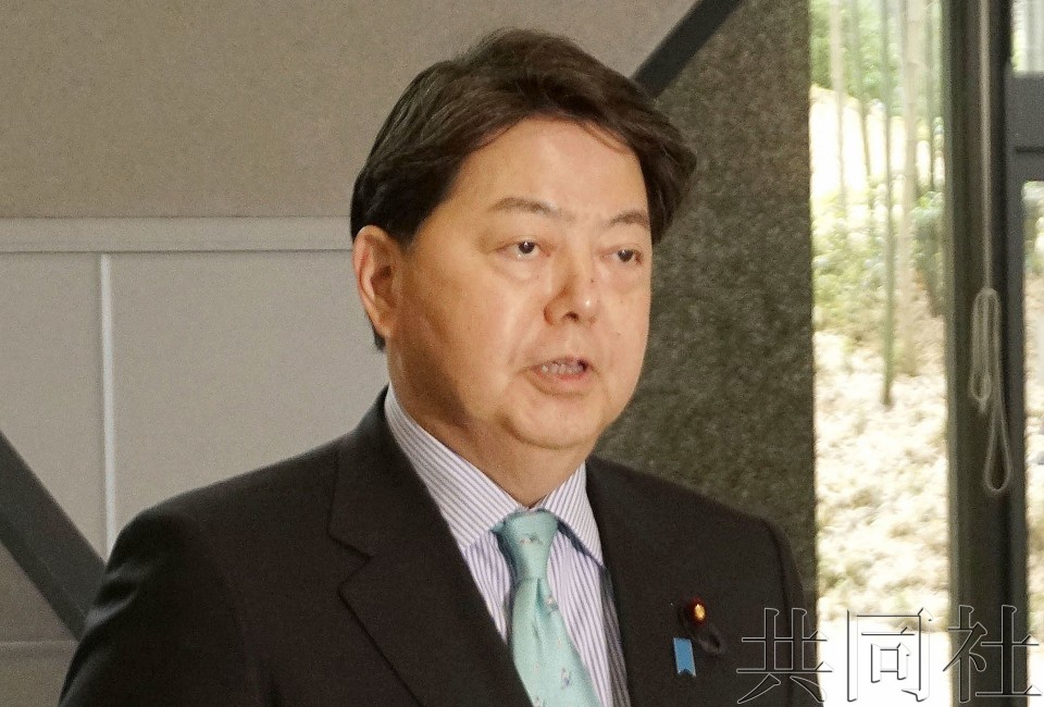 日外相称有必要支援朝鲜应对新冠疫情