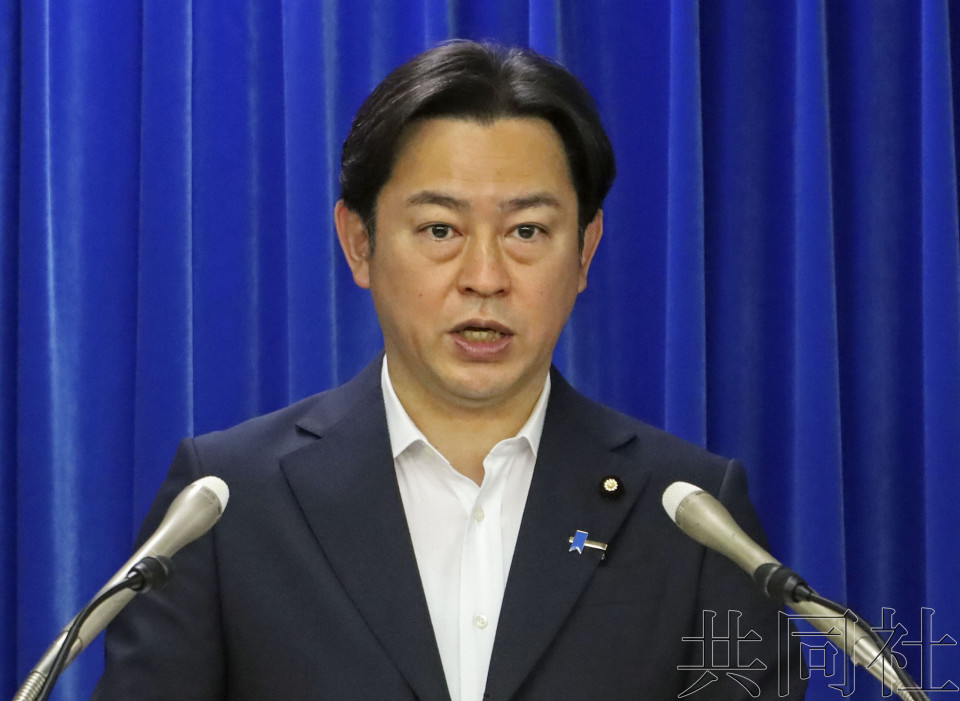 日厚劳相否认外国人享受医疗和低保优惠