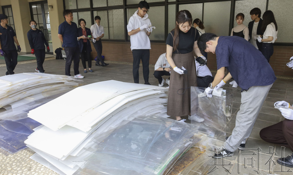 关西学院大学回收防飞沫隔板 将循环利用