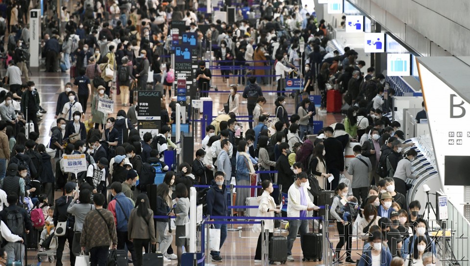 日本新冠死亡累计逾三万人 今年已增加一万人