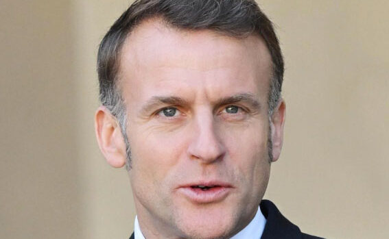 日法政府就马克龙3月底访日展开协调