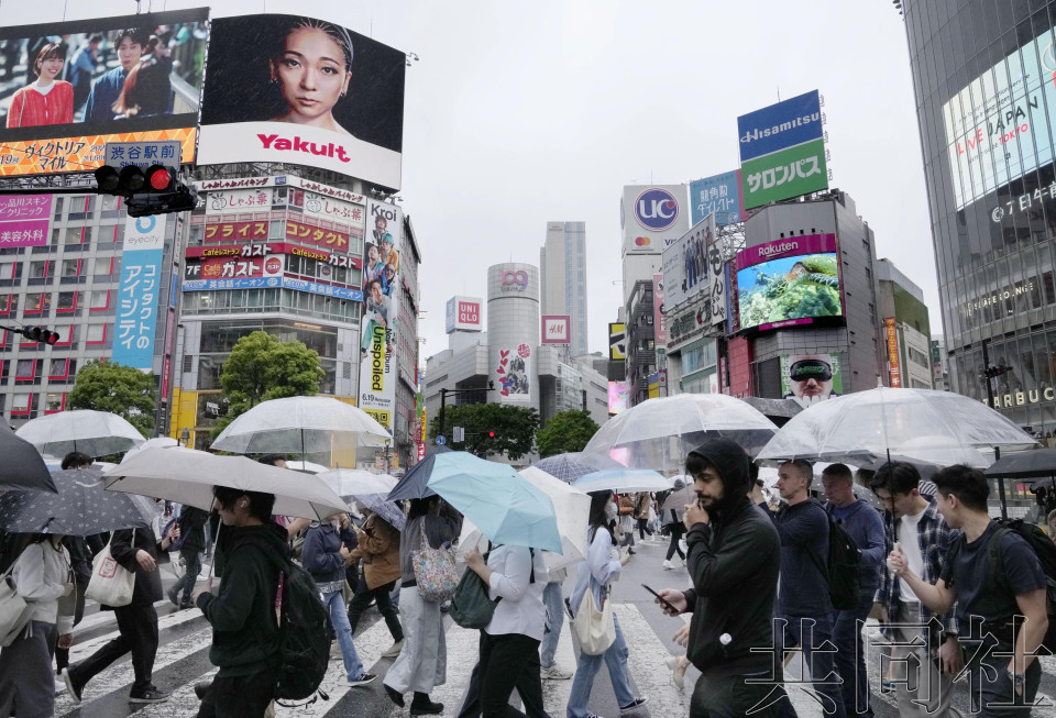 厚劳省统计显示日本新冠累计死亡人数超10万
